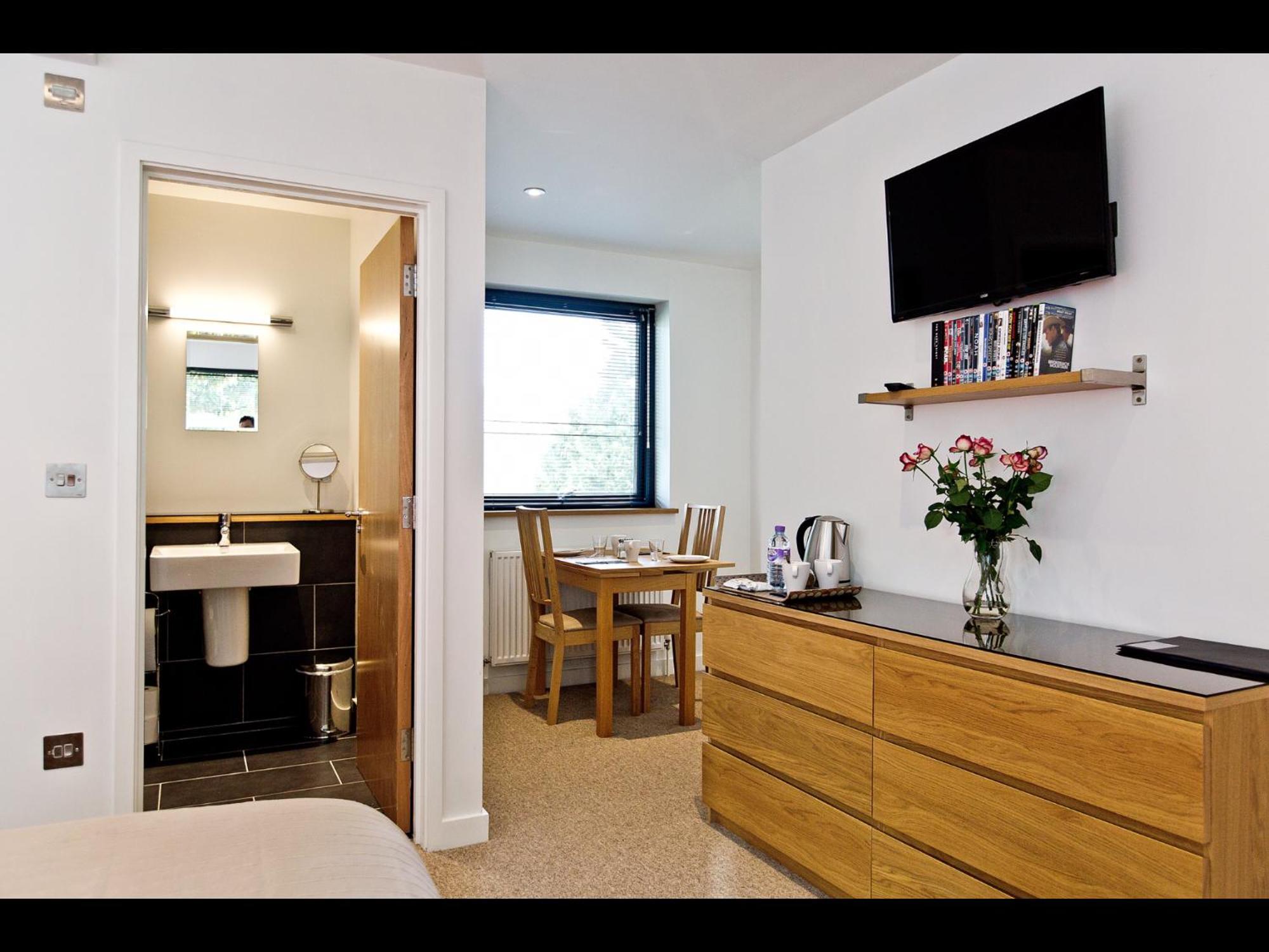 The Cedars Hotel Bathford Екстериор снимка