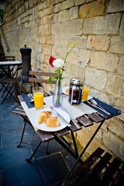 The Cedars Hotel Bathford Екстериор снимка